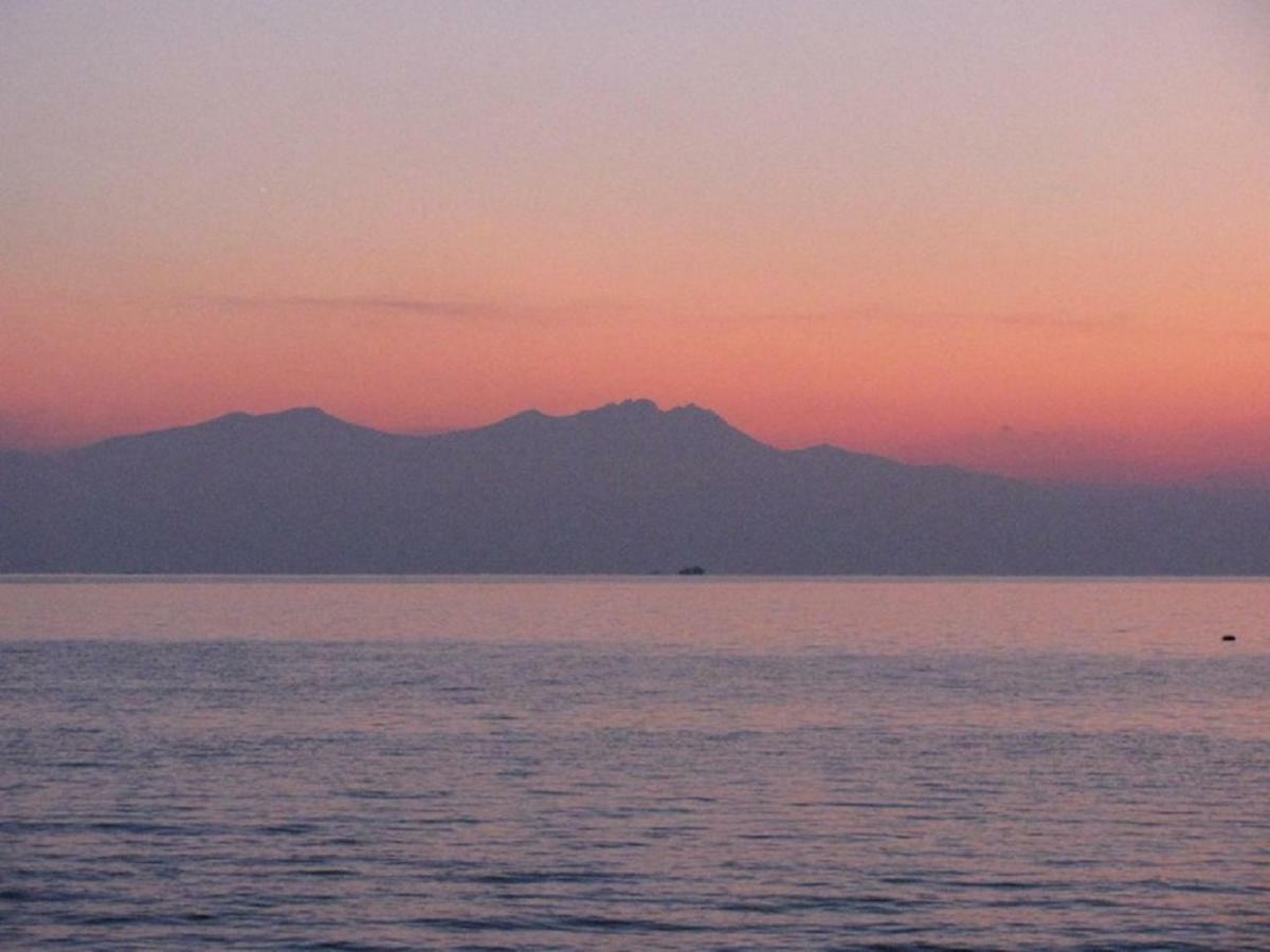Ferienhaus "Arizones", Nea Kallikratia, Chalkidiki Nea Kallikrateia Экстерьер фото